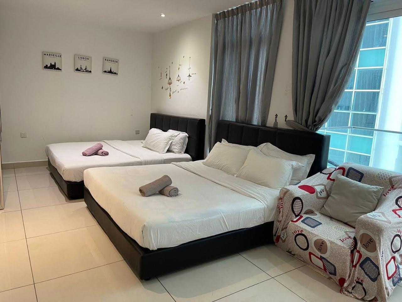 Jb City D'Esplanade Shopping Mall Apartment Johor Bahru Exterior photo