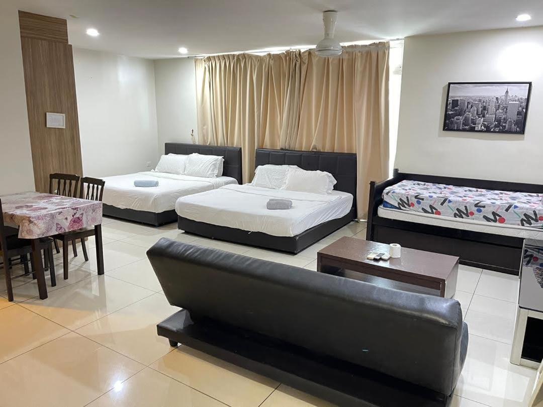 Jb City D'Esplanade Shopping Mall Apartment Johor Bahru Exterior photo