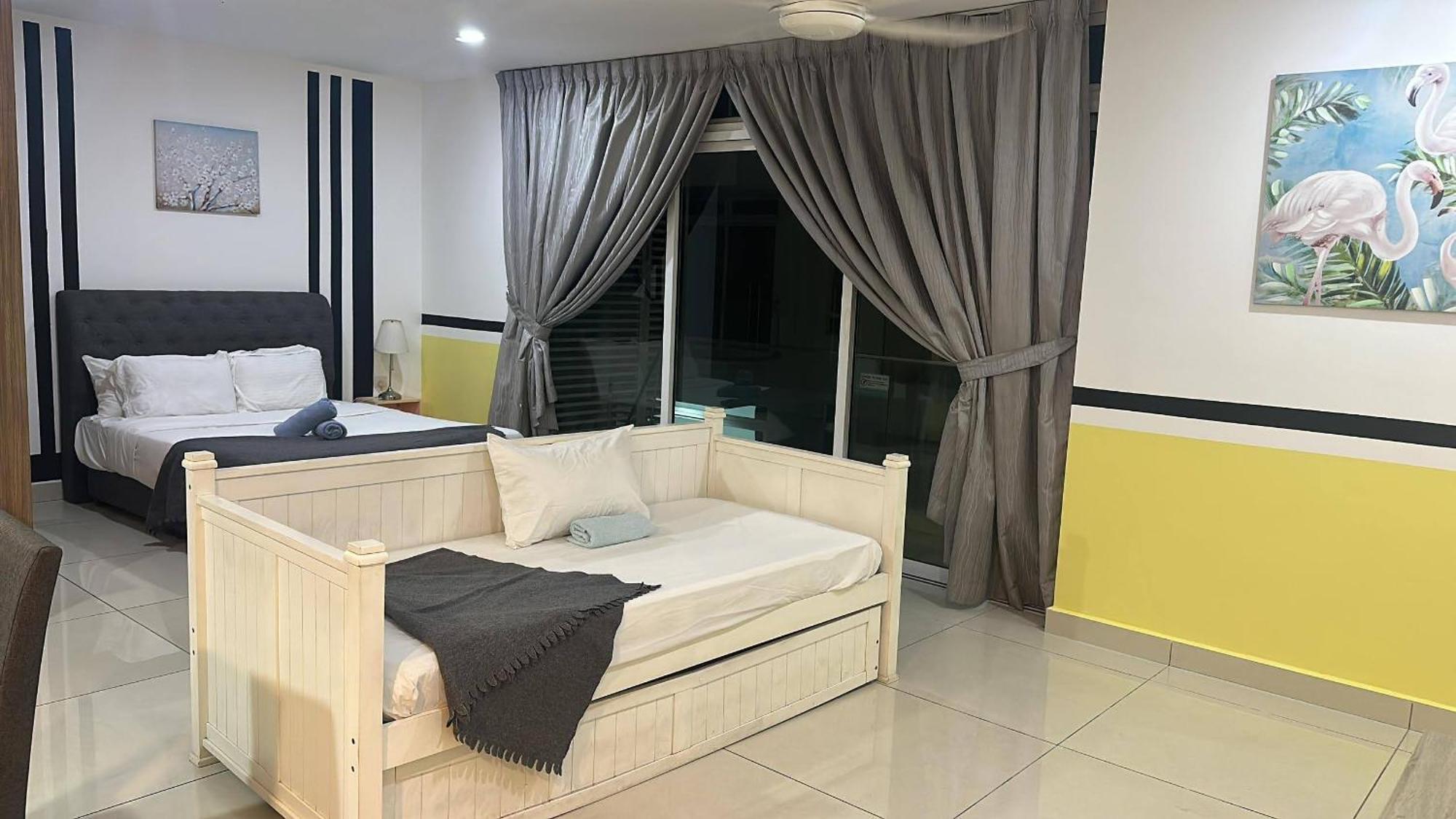 Jb City D'Esplanade Shopping Mall Apartment Johor Bahru Exterior photo